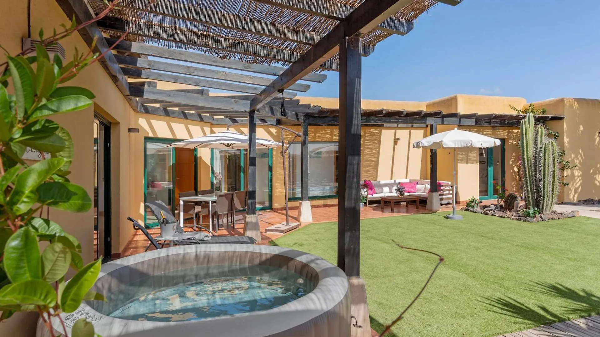 Villa El Refugio La Oliva Spagna